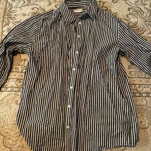 Stripped shirt in dark blue / white color